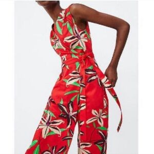 Zara Basic, Red Floral Jumpsuit, Wrap Size M, Cotton.